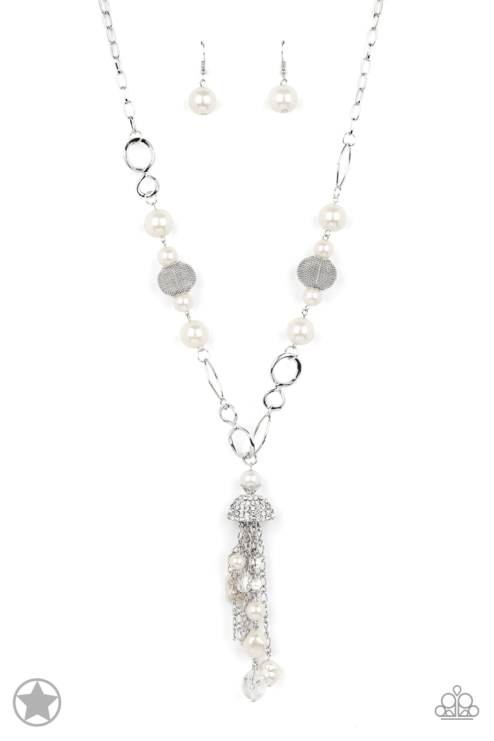 Designated Diva White Paparazzi Necklace Cashmere Pink Jewels