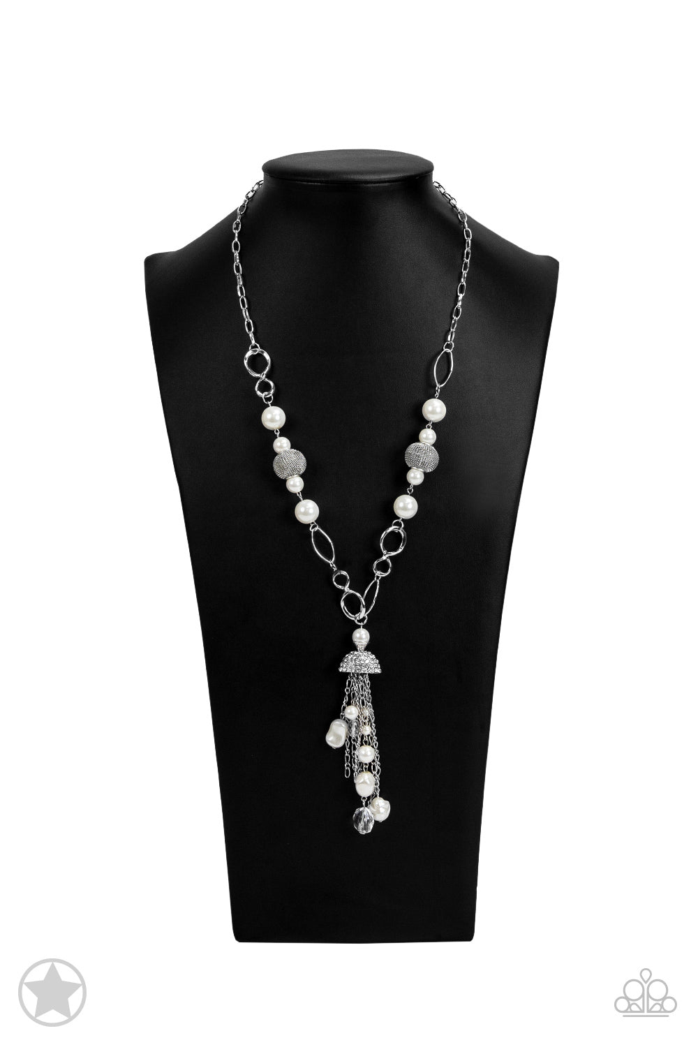 Designated Diva White Paparazzi Necklace Cashmere Pink Jewels