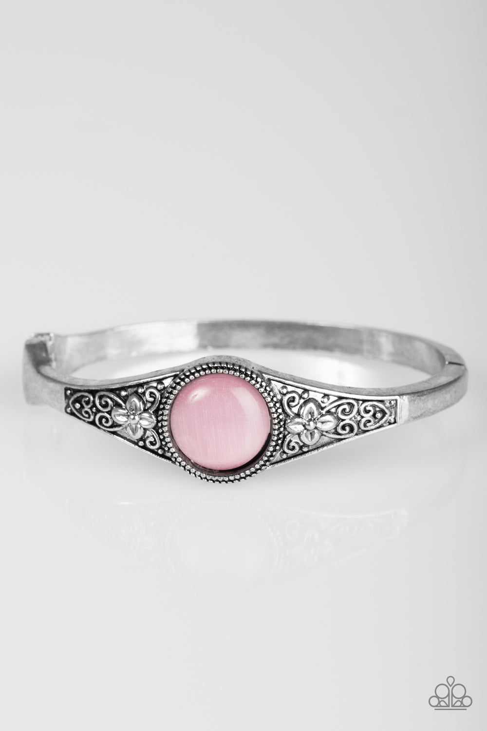 Modernly Meadow Pink Paparazzi Bracelet Cashmere Pink Jewels - Cashmere Pink Jewels & Accessories, Cashmere Pink Jewels & Accessories - Paparazzi