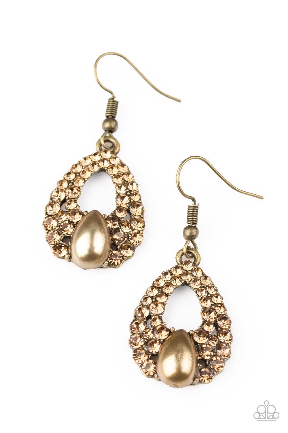 Share The Wealth Brass Paparazzi Earring Cashmere Pink Jewels