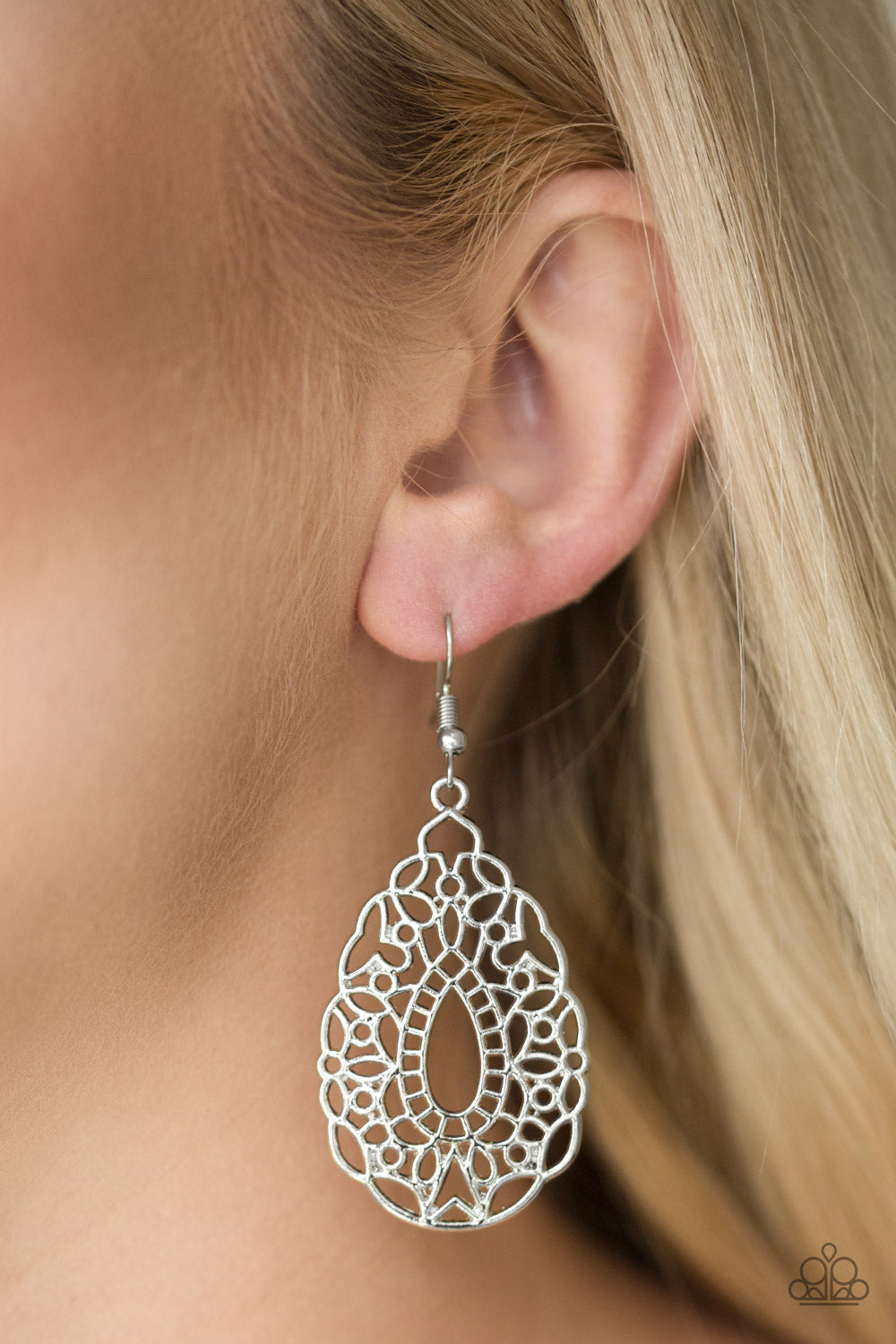 Wisteria Histeria Silver Paparazzi Earrings Cashmere Pink Jewels