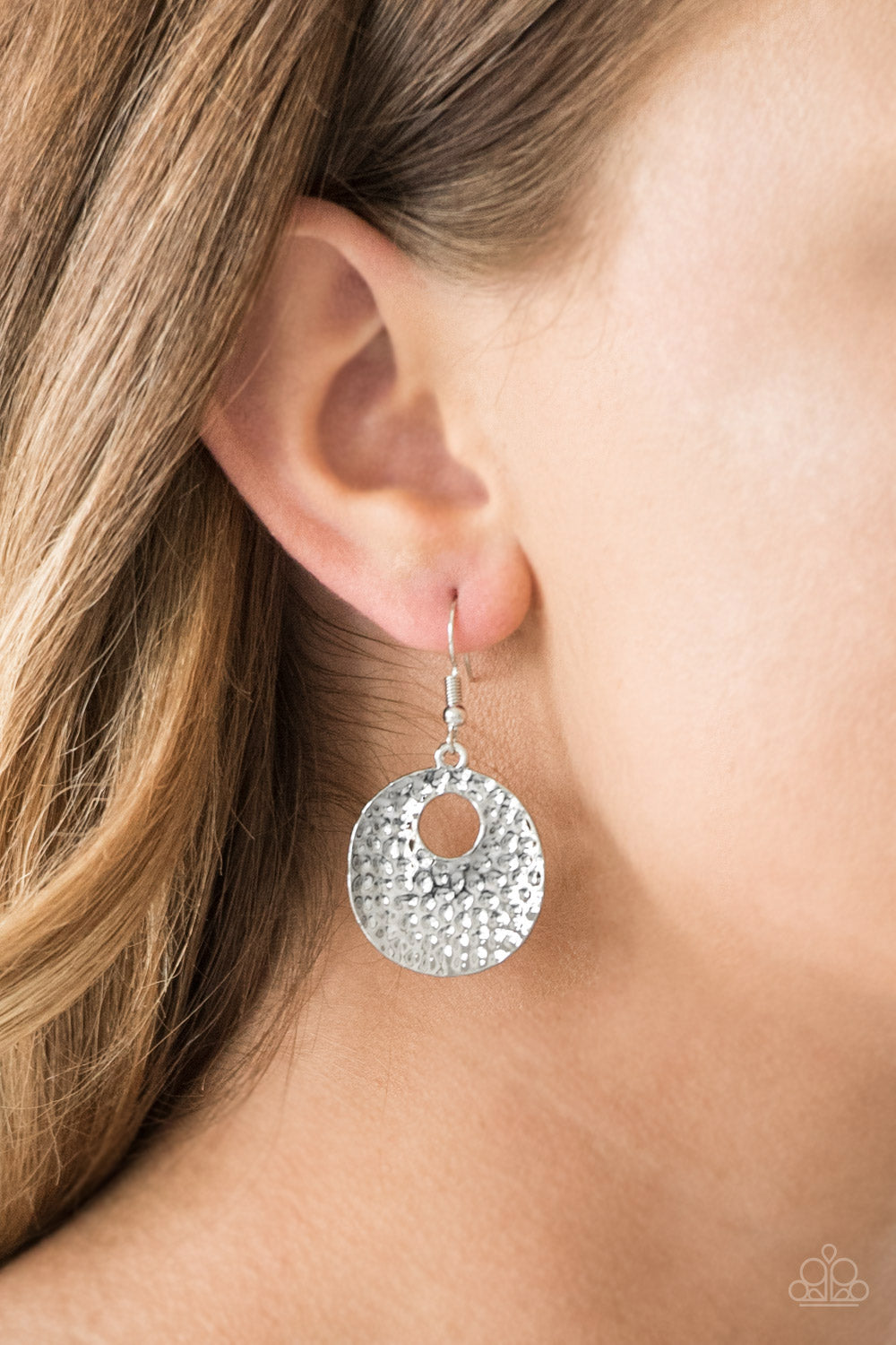 A Taste For Texture Silver Paparazzi Earring Cashmere Pink Jewels