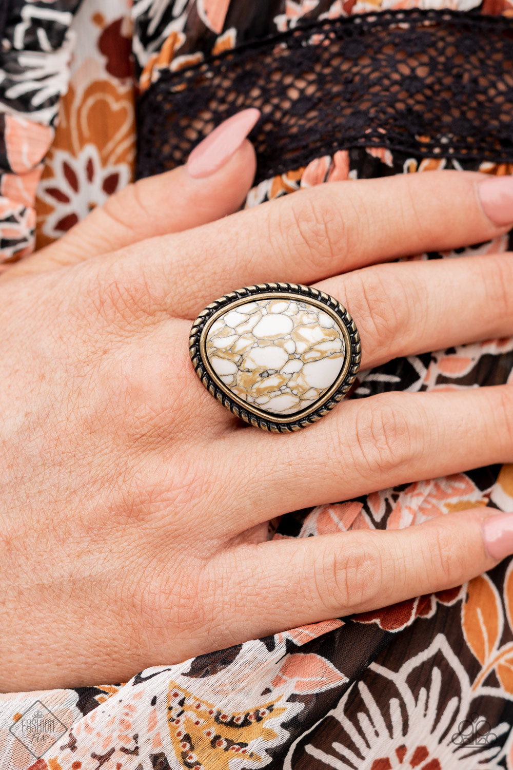 Take the High RODEO Brass Paparazzi Ring Cashmere Pink Jewels