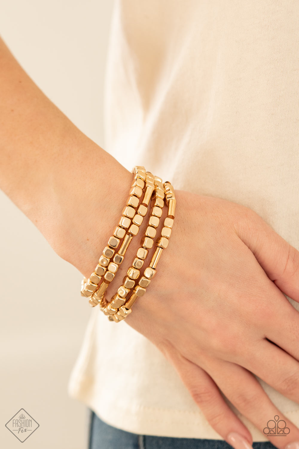 Metro Materials Gold Paparazzi Bracelet Cashmere Pink Jewels