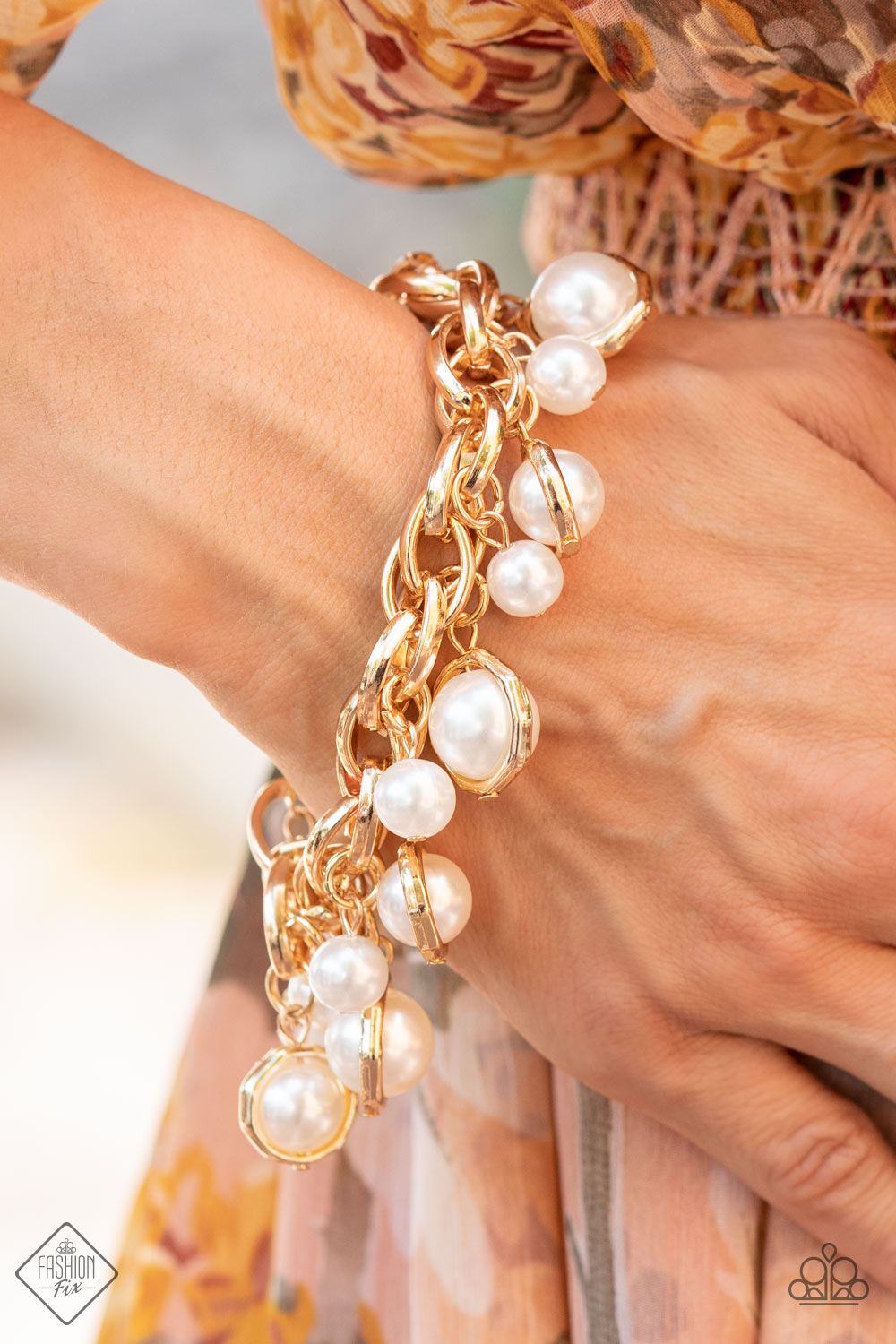 Orbiting Opulence Gold Paparazzi Bracelet Cashmere Pink Jewels