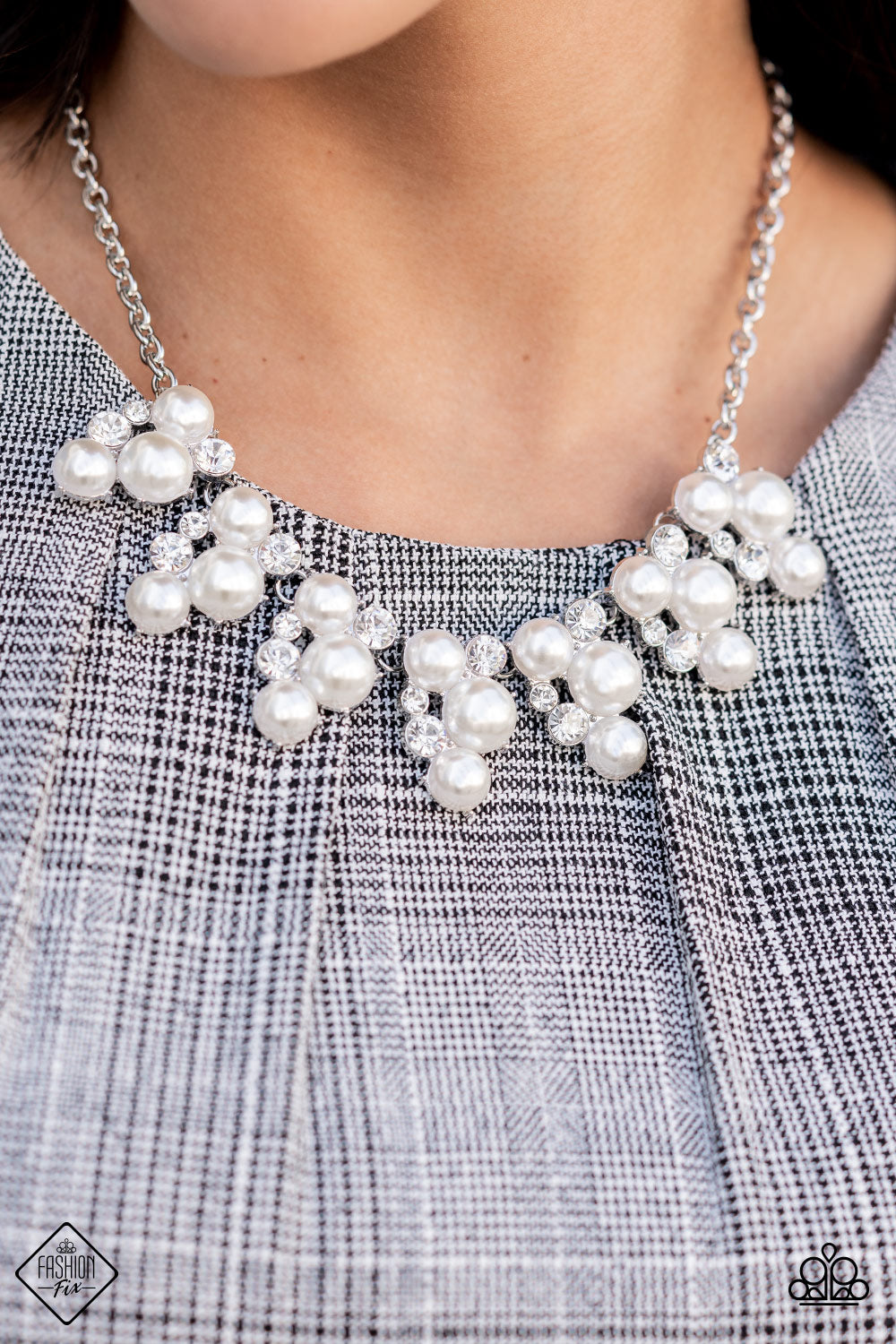 Renown Refinement White Paparazzi Necklace Cashmere Pink Jewels