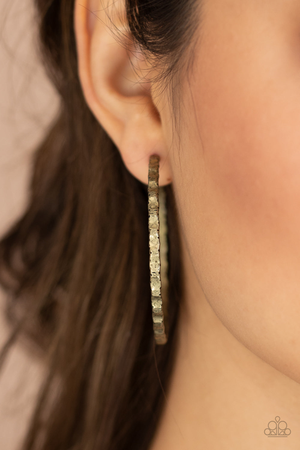 Grungy Grit Brass Paparazzi Earring Cashmere Pink Jewels