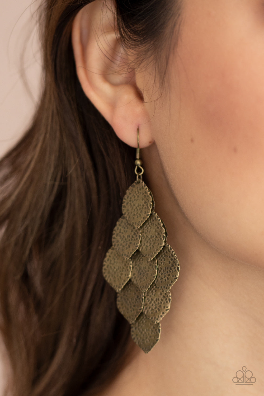 Loud and Leafy Brass Paparazzi Earring Cashmere Pink Jewels