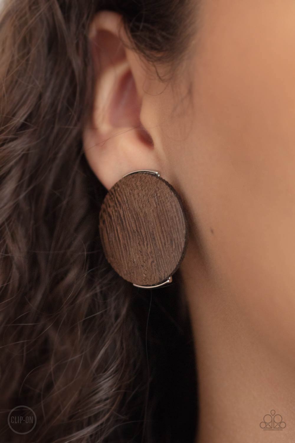 WOODWORK It Brown Paparazzi Clip-On Earring Cashmere Pink Jewels