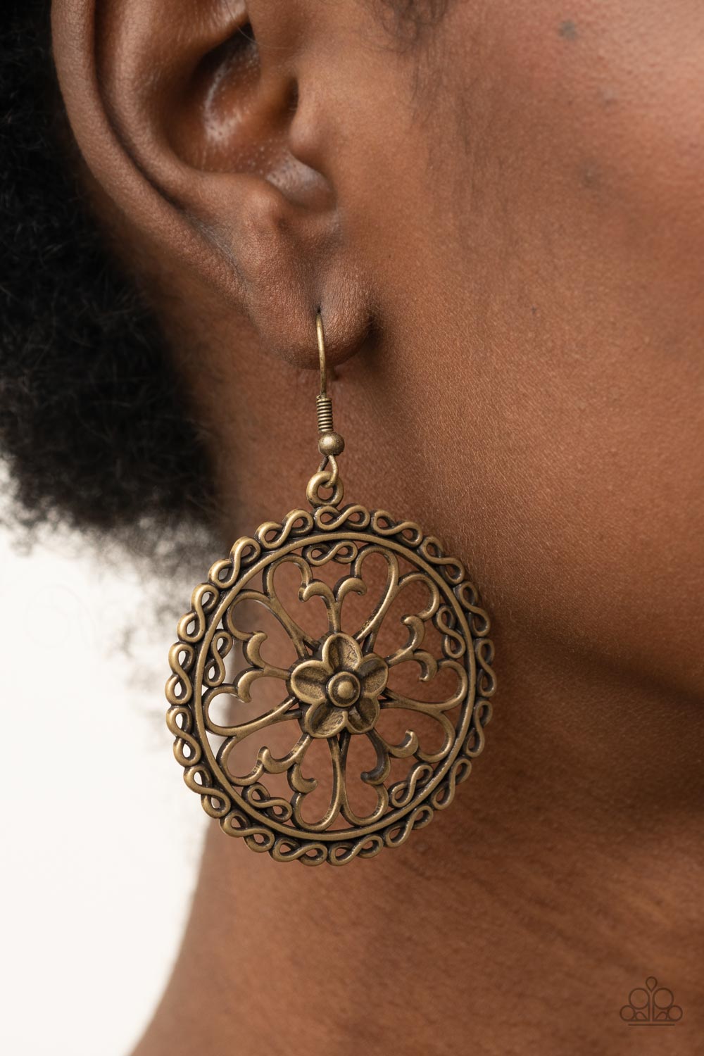 Floral Fortunes Brass Paparazzi Earring Cashmere Pink Jewels
