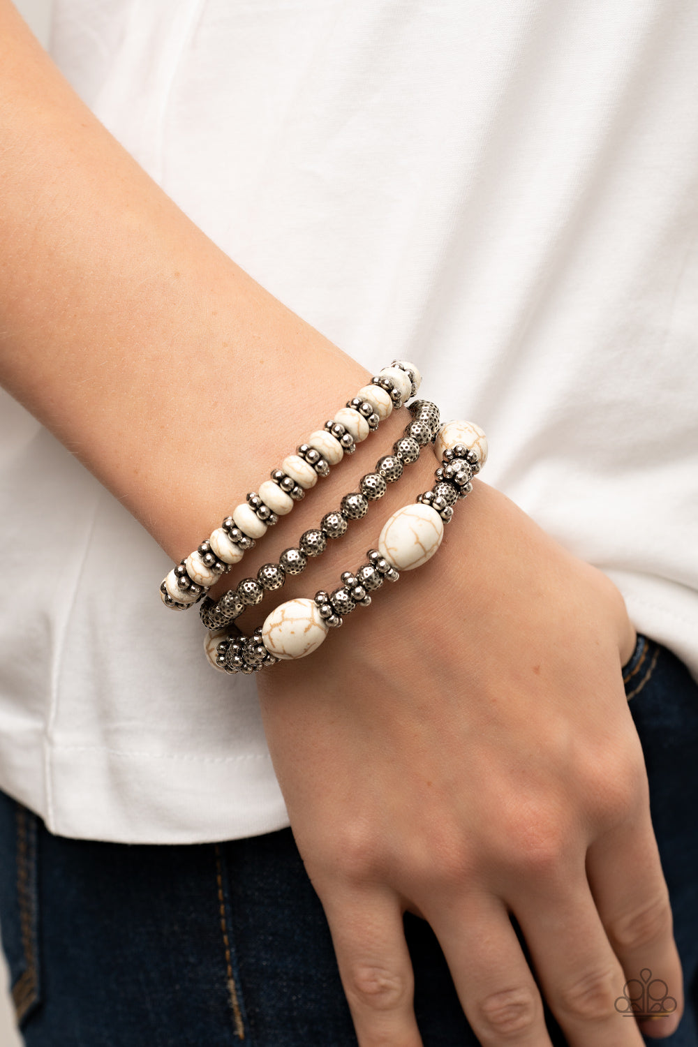 Take by SANDSTORM White Paparazzi Bracelet Cashmere Pink Jewels